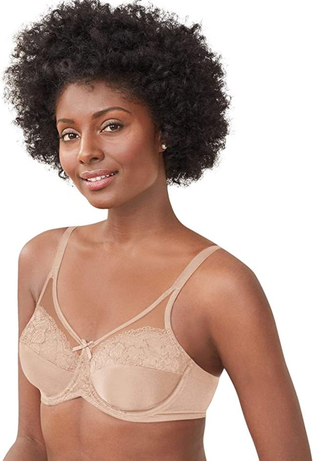15 Best Minimizer Bras to Give You a Sleek and Smooth Look
