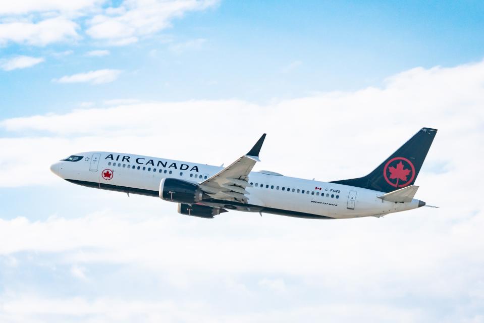 Air Canada plane