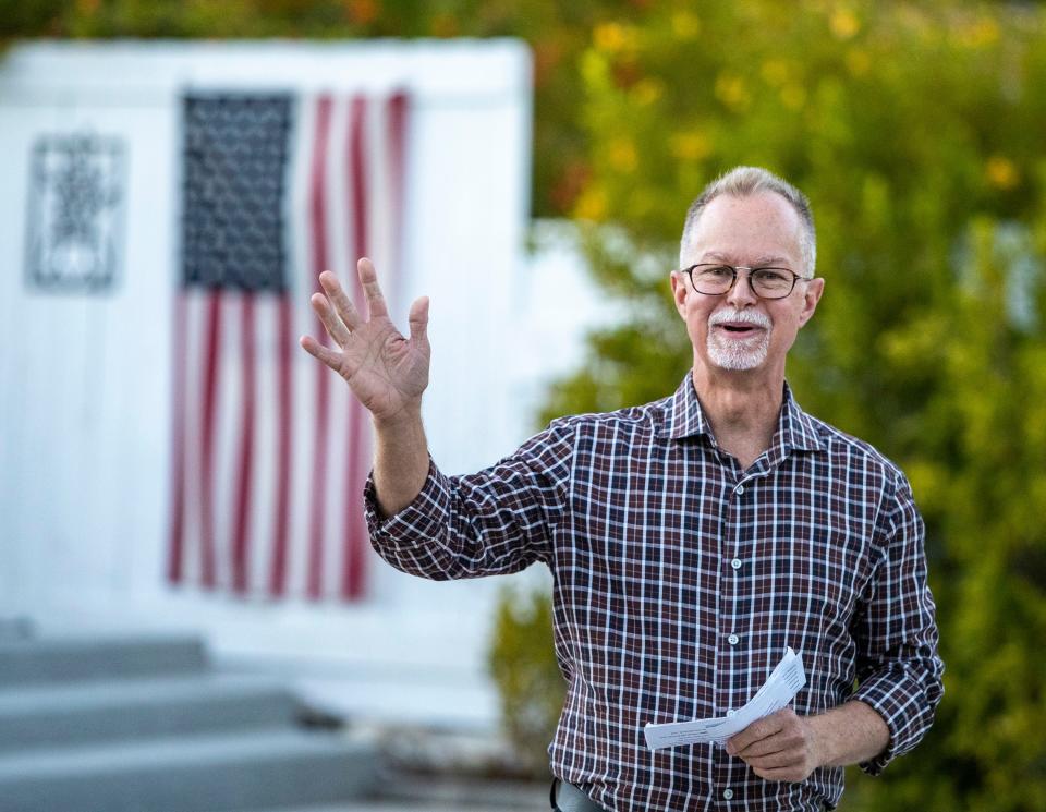 Joe Jackson announces his candidacy Thursday for the District 4 seat on the Palm Springs City Council, which would become vacant if Christy Holstege wins her race for Assembly. The council could decide to hold a special election or fill the vacancy by appointment.