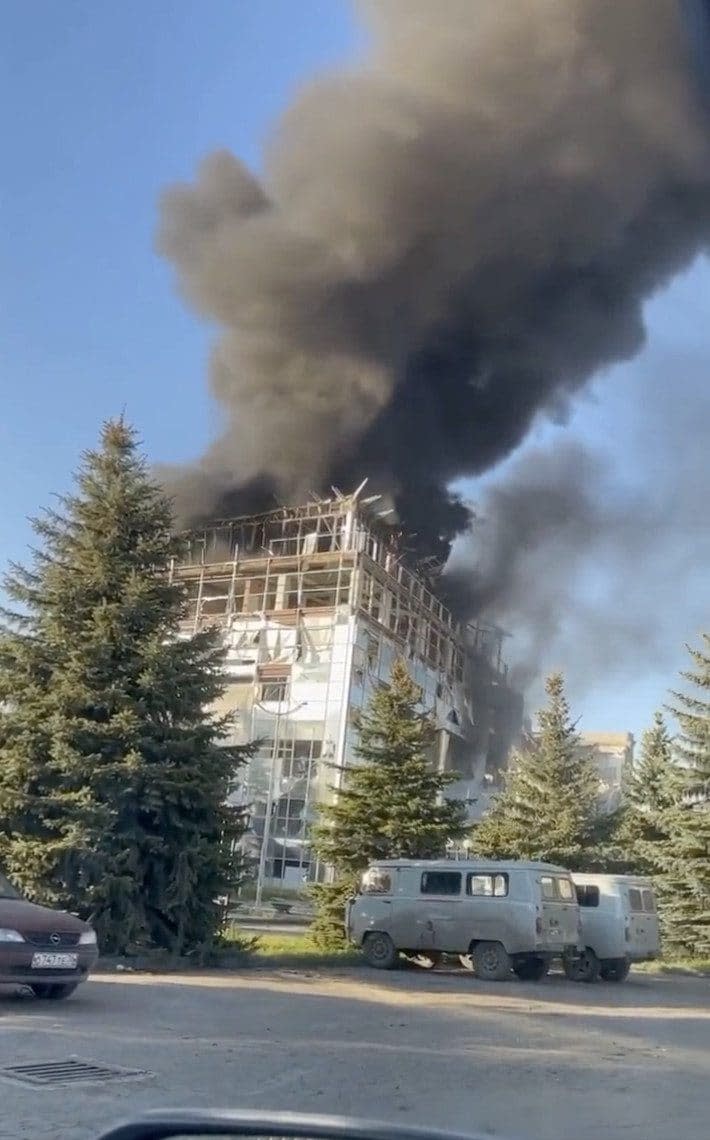 Another view of the strike on the Machine Building Factory 100 in Luhansk - Twitter