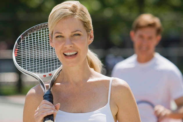 Manche Sportarten sind besonders kontaktfreundlich - Tennis etwa! (Bild: ddp images)