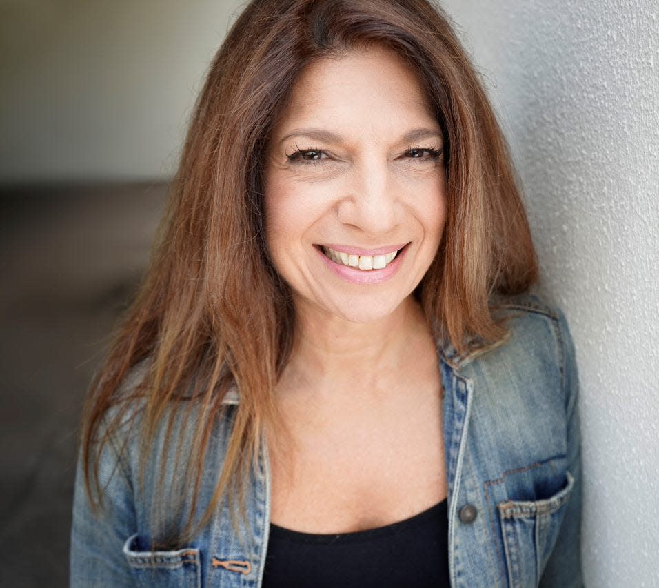 Catherine Randazzo is an associate artist at Florida Studio Theatre where she will be directing the 2023-24 cabaret series season.
