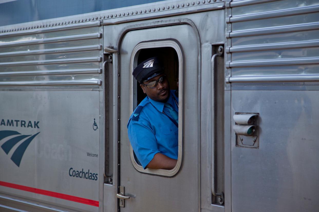 amtrak conductor