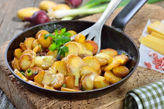 <p>Prepped in just 10 minutes and ready in another 10 minutes, this just might be the perfect Easter side dish. </p><p><strong>Get the recipe: </strong><strong><a href="https://parade.com/985440/kristamarshall/easy-skillet-cheesy-potatoes-recipe/" rel="nofollow noopener" target="_blank" data-ylk="slk:Skillet Cheesy Potatoes;elm:context_link;itc:0;sec:content-canvas" class="link ">Skillet Cheesy Potatoes</a></strong></p><p>iStock</p>