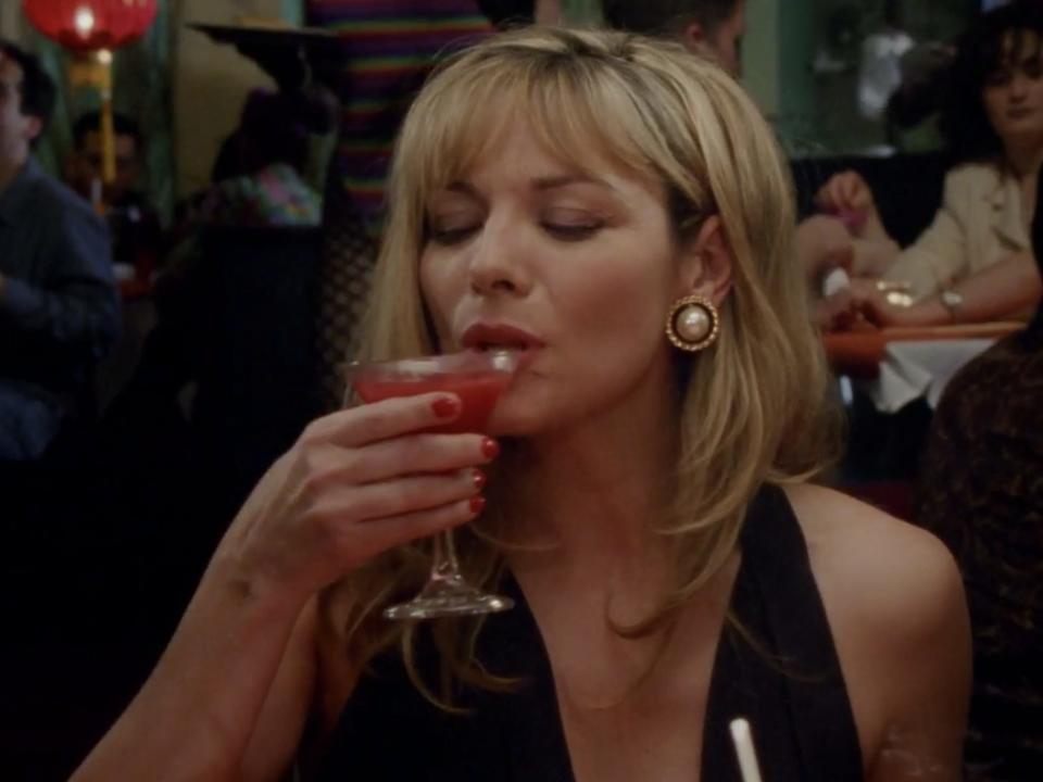 samantha jones first scene