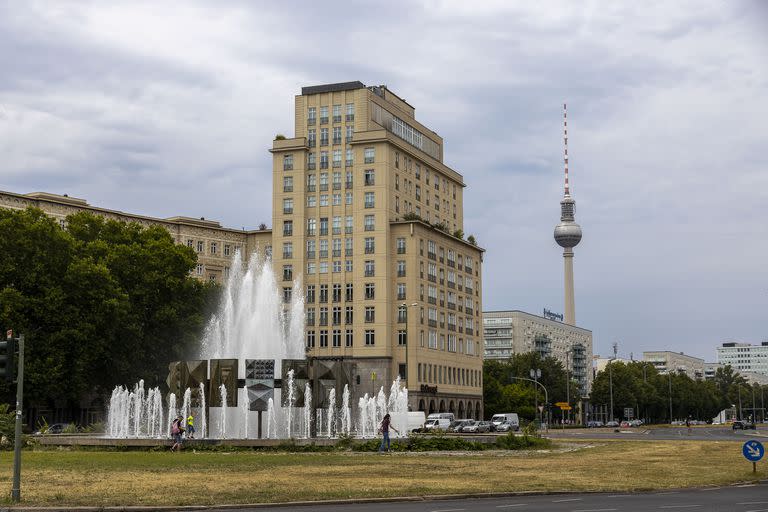 Fuente de Strausberger Platz