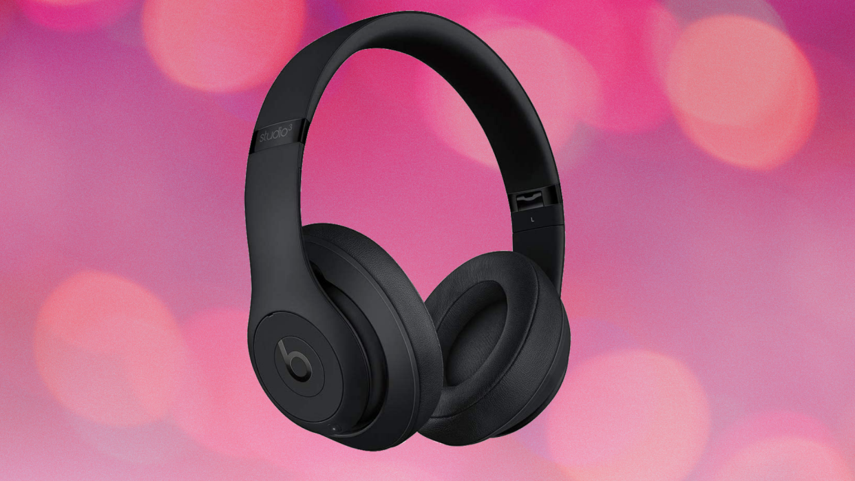 This is the all-time lowest price ever on the Beats Studio3 headphones! Ever! (Photo: Amazon)
