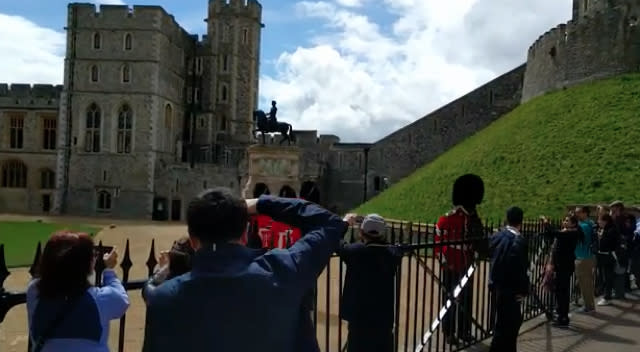 Queen's Guard shouts at tourist at Windsor Castle