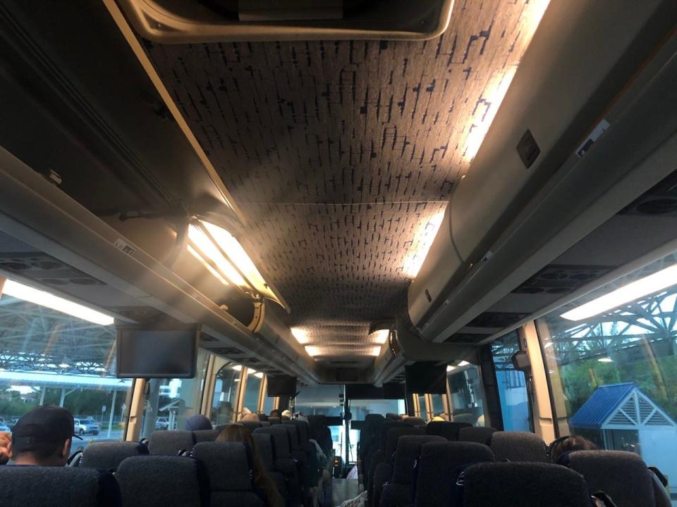 Overhead compartments on Flixbus