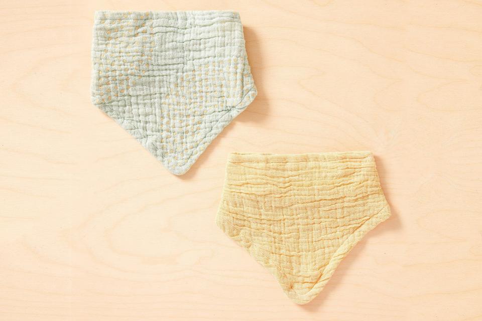 3) Organic Cotton Bandana Bib Set