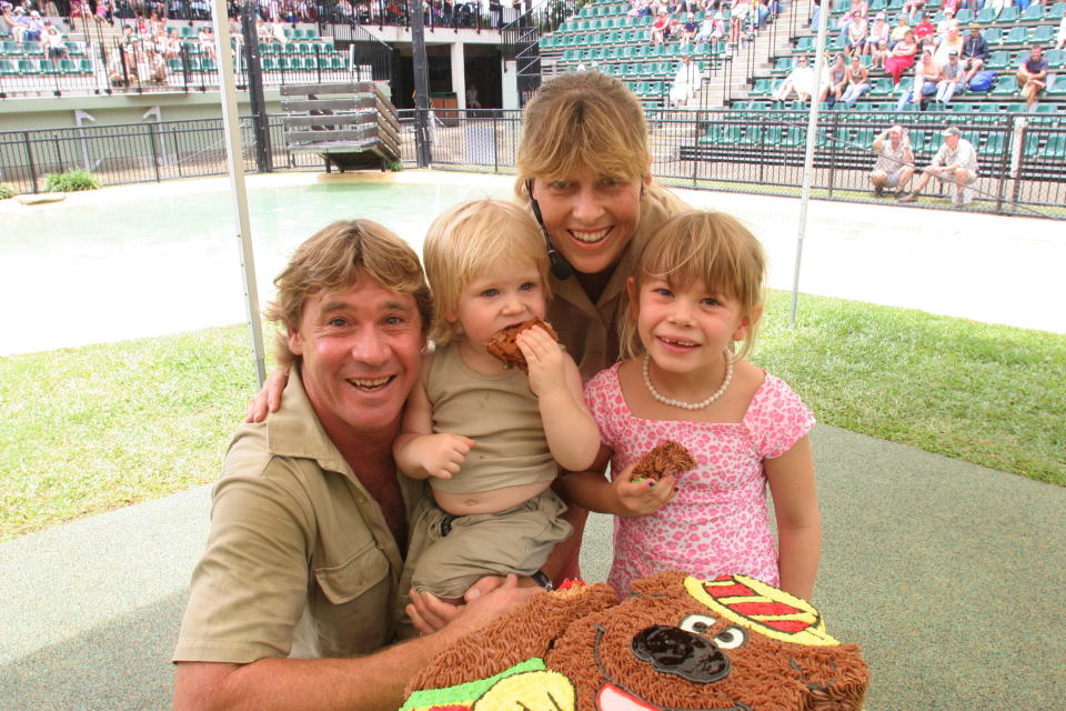 A photo of 'Crocodile Hunter' Steve Irwin, with his wife Terri Irwin, daughter Bindi Irwin, and son Bob Irwin, on Bob's 2nd birthday, at Australia Zoo.