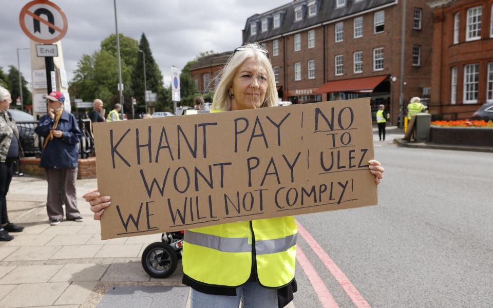 An anti-Ulez protester takes to the streets in Bromley