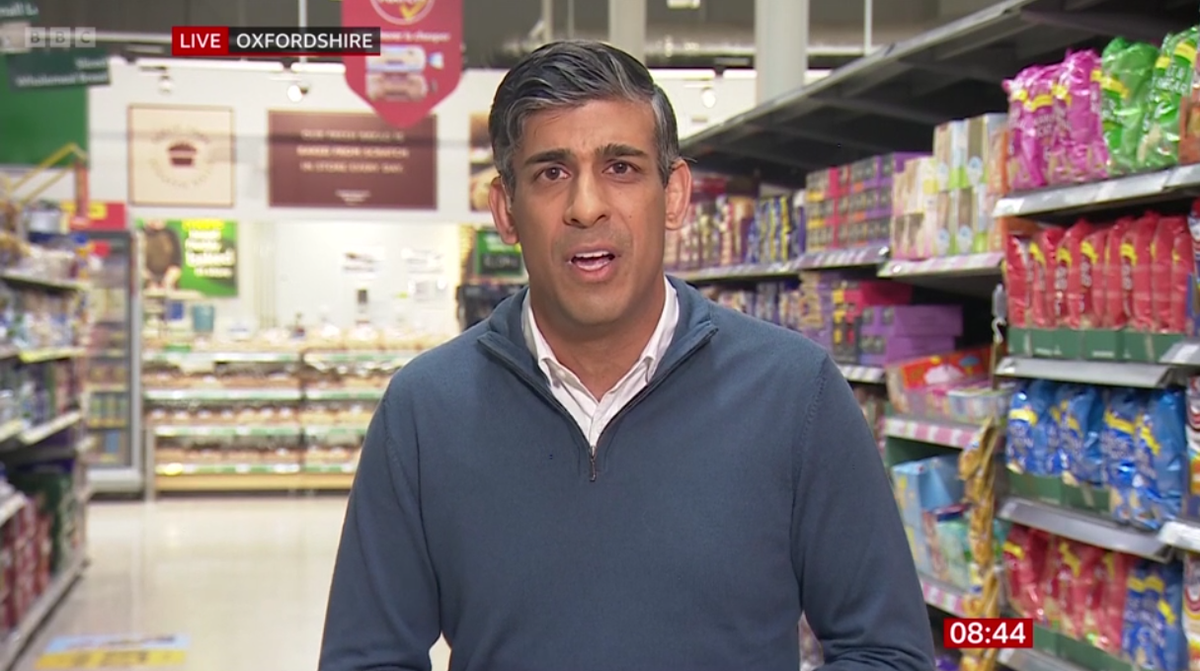 Rishi Sunak speaking on BBC Breakfast from a Morrisons supermarket in Oxfordshire (BBC)