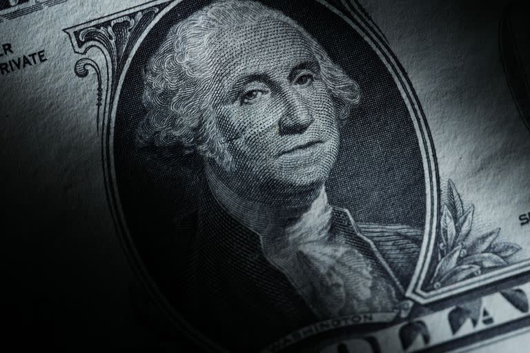 El dólar sigue imparable y crece la preocupación