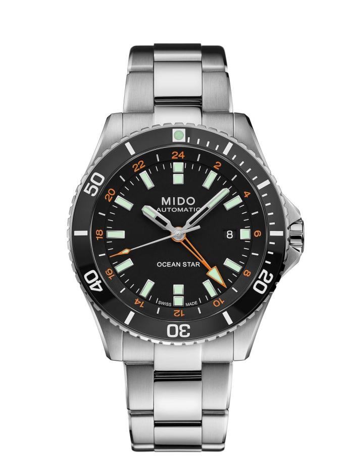 MIDO Ocean Star GMT 美度海洋之星二地時間潛水錶，精鋼鍊帶錶款，定價約NT$39,300。