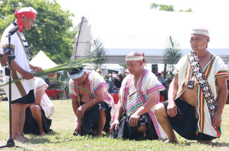 南島文化節系列活動布農族射耳祭登場。（記者許正雄翻攝）