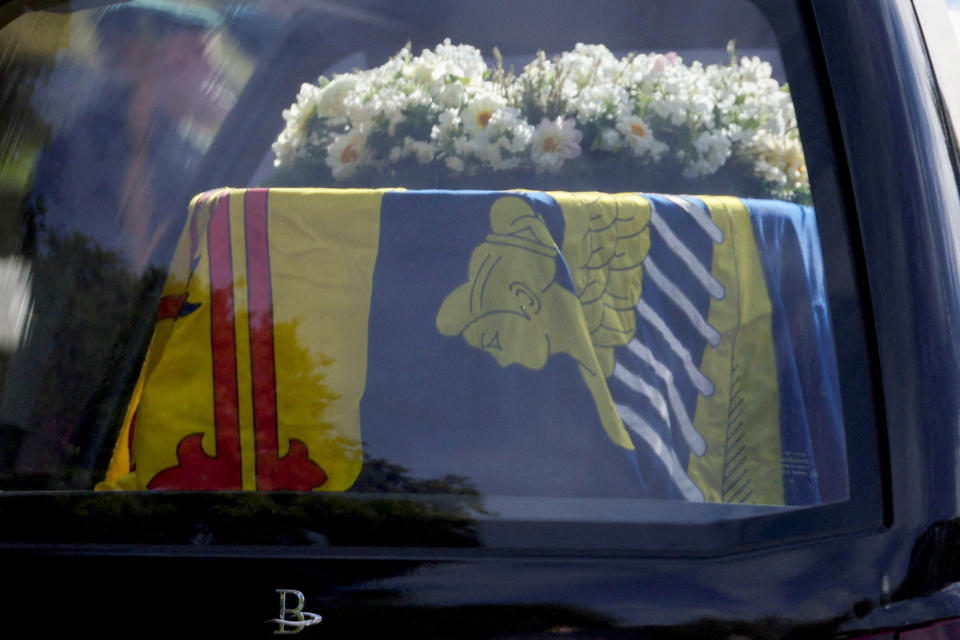 State Funeral Hearses carrying the coffin of Britain's Queen Elizabeth leave Balmoral Castle in Balmoral, Scotland, Britain, September 11, 2022. REUTERS/Russell Cheyne TPX IMAGES OF THE DAY