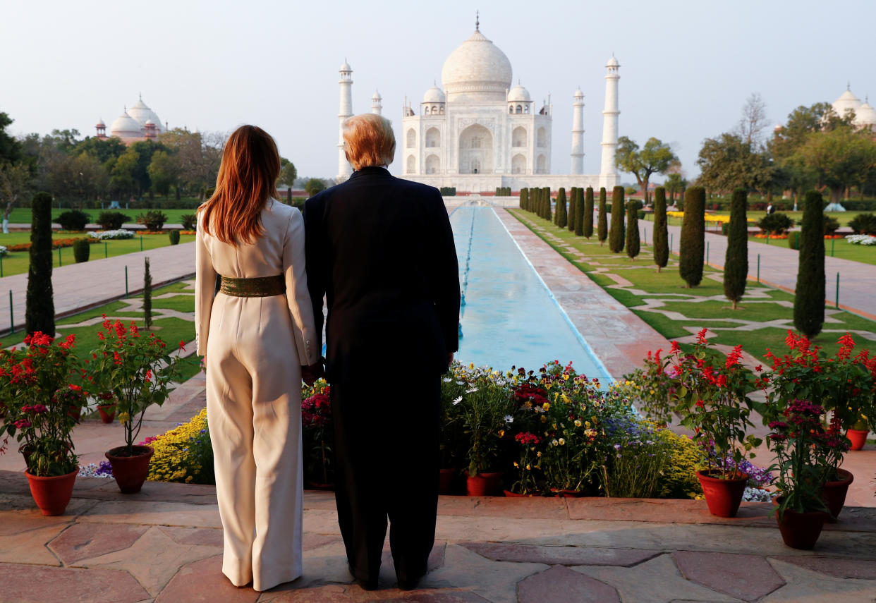 Donald und Melania Trump konnten das Taj Mahal ohne das übliche Getümmel bestaunen (Bild: Reuters/Al Drago)