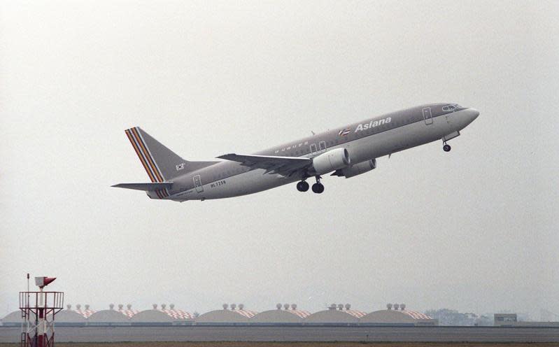 韓亞航空一架航班降落到一半時突艙門大開；示意圖。（翻攝自臉書＠Asiana Airlines Taiwan - 韓亞航空）