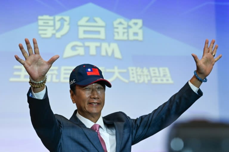 Le fondateur de Foxconn et milliardaire Terry Gou lors d'une conférence de presse où il a annoncé sa candidature officielle à l'élection présidentielle de Taïwan, le 28 août 2023 à Taipei (Sam Yeh)