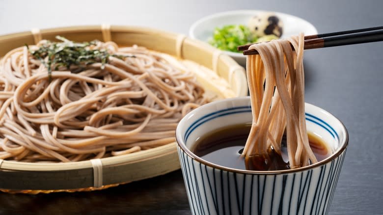 Soba noodles dipped in sauce