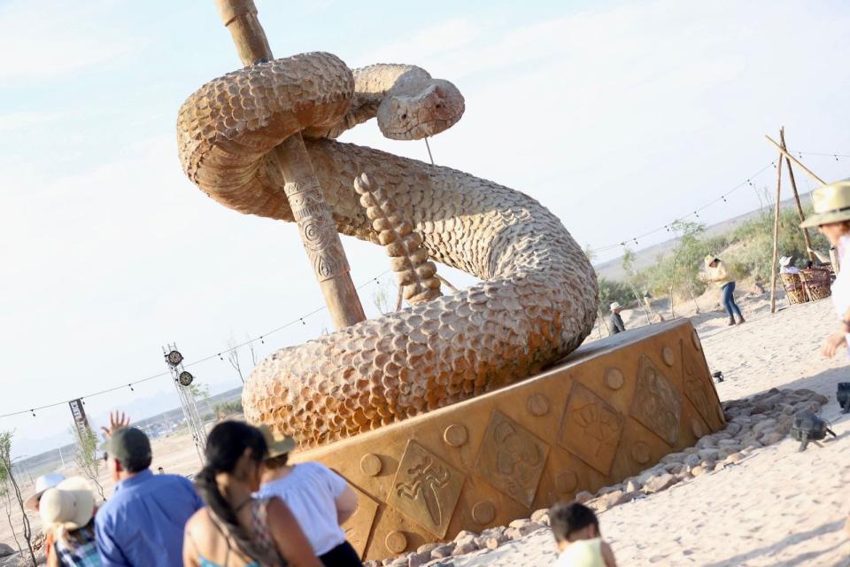 A 21-foot tall rattlesnake sculpture titled “Guardián del Territorio" (Guardian of the Territory) was inaugurated on Saturday at the Desert Ranch development in Samalayuca, south of Juárez, Mexico.