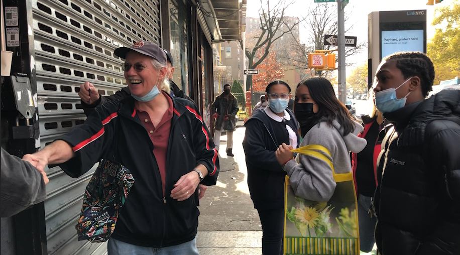 Marty Rogers has become well known in his South Bronx neighborhood.  / Credit: CBS News