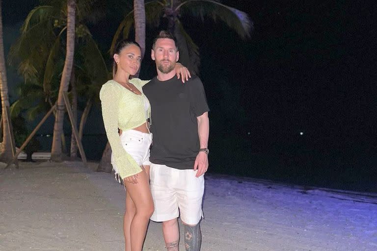 En estos días Lionel Messi pasa unos días de vacaciones en Bahamas con su esposa y sus hijos antes de mudarse a Miami