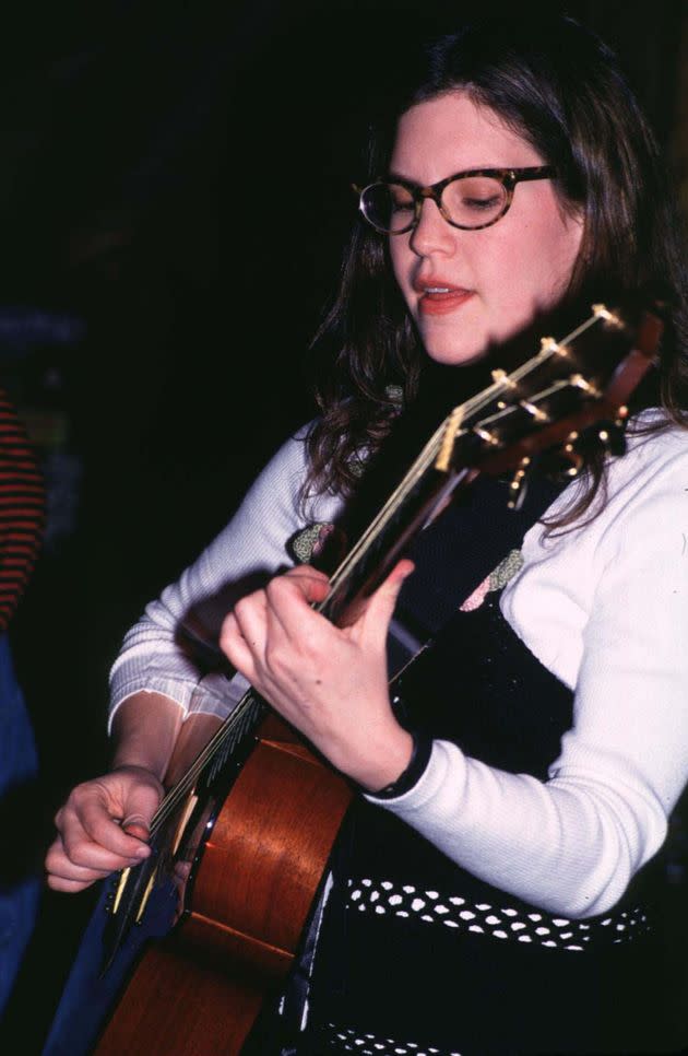 Loeb performing in New York City, New York, in 1994. (Photo: Steve Eichner via Getty Images)