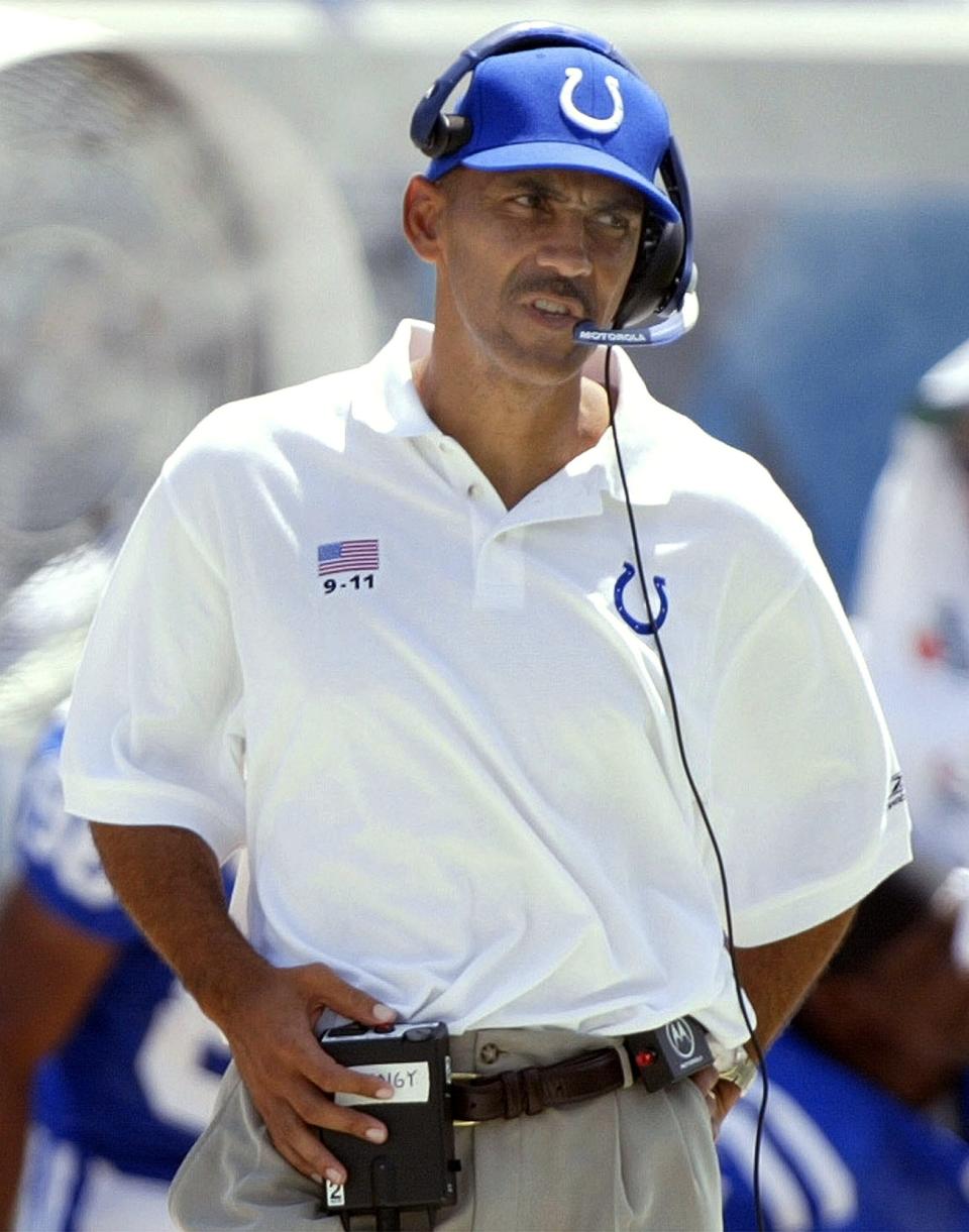 Indianapolis Colts head coach Tony Dungy in 2002