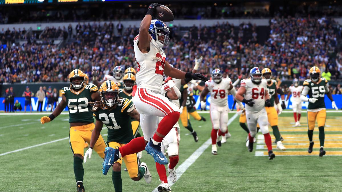 New York Giants stun Green Bay Packers in London, improve to 4-1