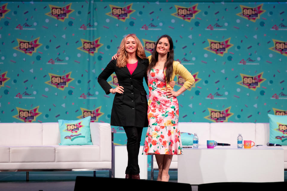 Olivia D'Abo and Danica McKellar hugged it out at 90s Con. (Photo: Nick Cinea, courtesy of Thats4Entertainment)