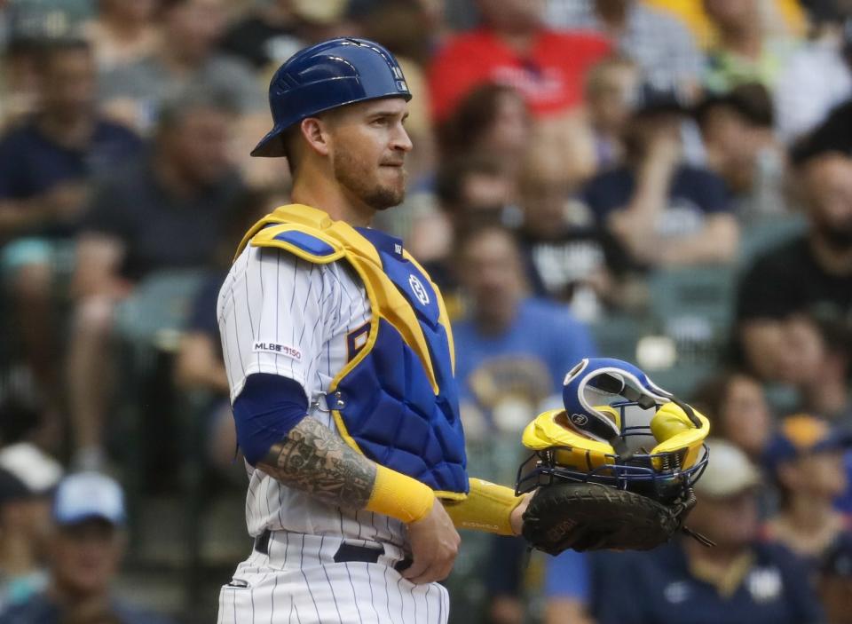 New Chicago White Sox catcher Yasmani Grandal has interesting thoughts on the Astros' sign-stealing allegations. (AP Photo/Morry Gash)