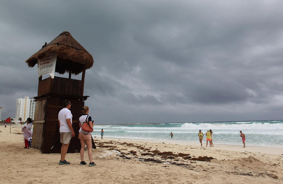 <p>General view of the weather conditions at the beach in Cancun, Mexico, June 20, 2017. According to the latest National Meteorological Services Tropical Cindy is bringing heavy storms for the regions of Campeche, Yucatan and Quintana Roo, states of the Mexican South-East. (Photo: Alonso Cupul/EPA/REX/Shutterstock) </p>