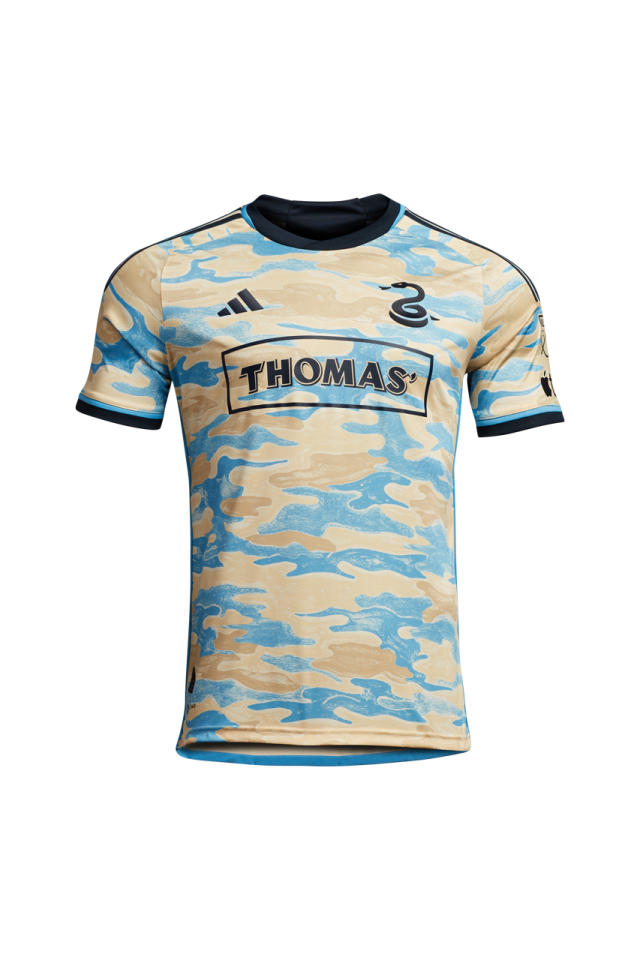 Adidas Philadelphia Union 2023 MLS Pride Pre-Match Jersey M