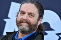 <p>Mit einem "Hangover" wird sein Name noch schwerer auszusprechen, doch auch nüchtern betrachtet, ist er ein schwerer Fall: Zach Galifianakis, Sohn eines Griechen und einer Amerikanerin klingt lautmalerisch wie "Sähk Gelif enakiss". (Bild: Axelle/Bauer-Griffin/FilmMagic/Getty Images)</p> 