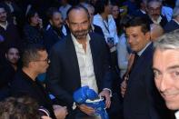 <p>Edouard Philippe vendredi soir lors du championnat du monde WBA des lourds-légers, à l'AccorHotels Arena. </p>