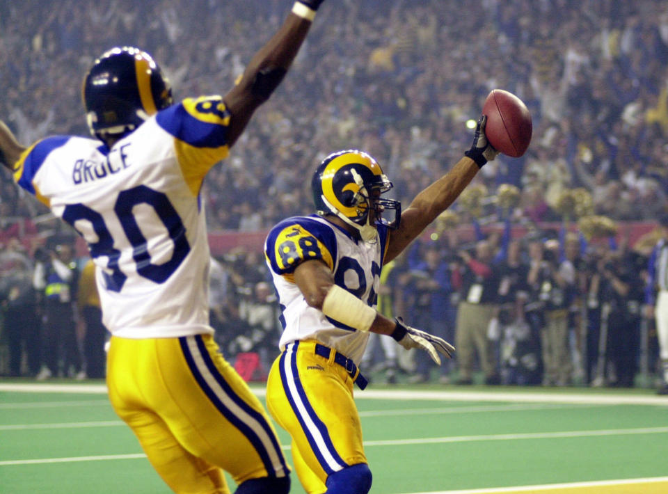 Good things happened for the Rams the last time they wore blue and yellow during the Super Bowl. (AP Photo/Dave Martin)