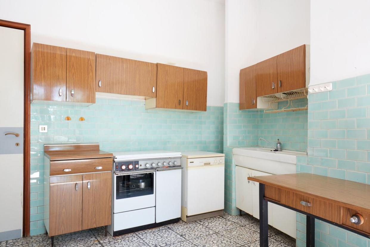 <p>“Vintage” is generally code for “really outdated.” Those 1960s appliances might look cute in the pictures, but how much more life do they have in them before they need to be replaced?</p><span class="copyright"> :AndreaAstes/istockphoto </span>