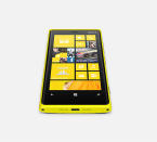 Nokia presentó ayer el nuevo Lumia 920. La compañía lo define como el teléfono más innovador del mundo.