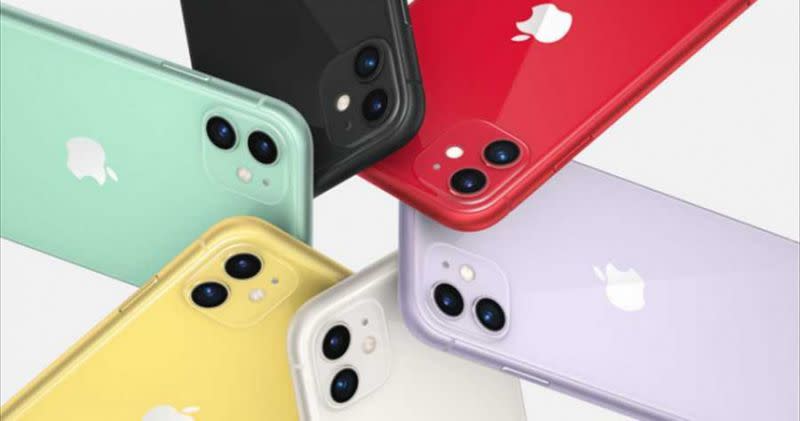 ▲iPhone12推出之後，官方立刻宣布iPhone11、iPhoneXR、iPhoneSE系列機降價。（圖／翻攝蘋果官網）