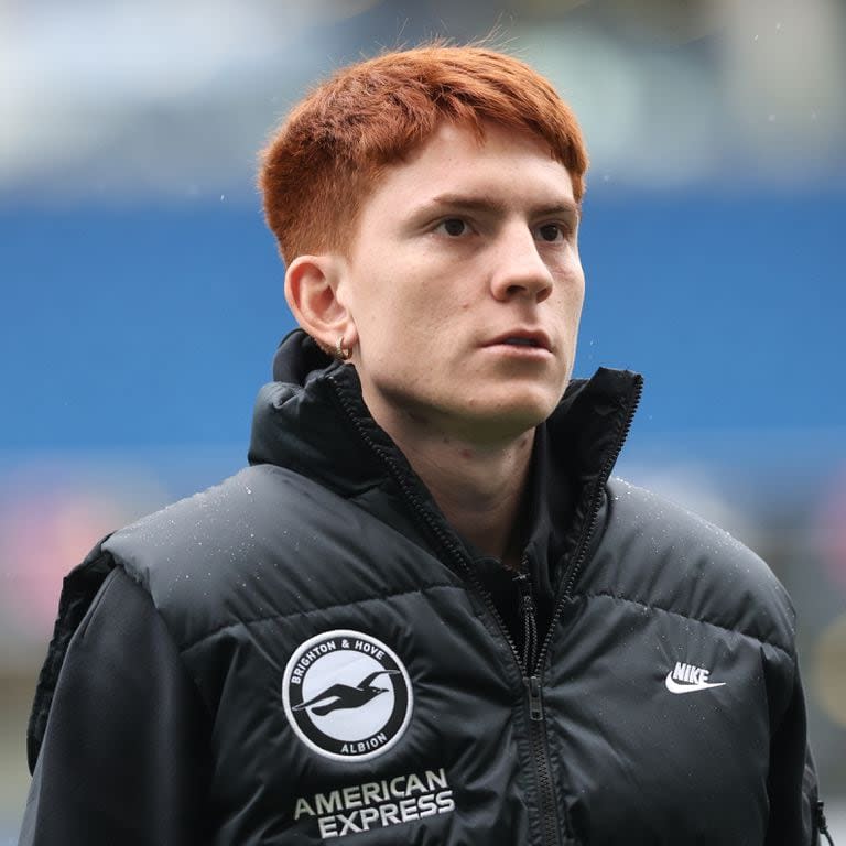 Valentín Barco en un entrenamiento del Brighton