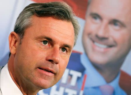 Austrian presidential candidate Norbert Hofer of the Freedom Party (FPOe) addresses a news conference ahead of a re-run of the run-off presidential election in Vienna, Austria August 29, 2016. REUTERS/Heinz-Peter Bader