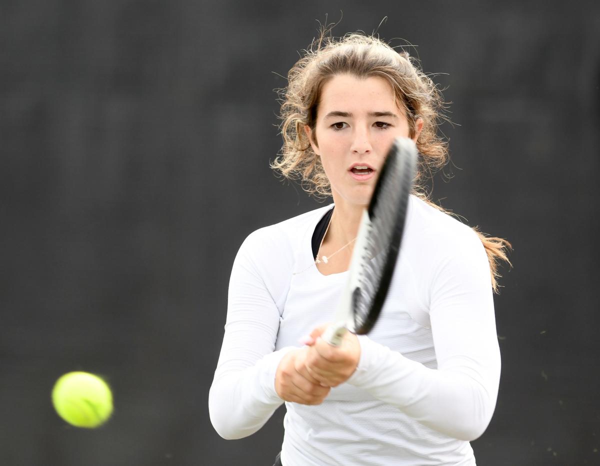 Tess Bucher leads five North Canton Hoover girls to OHSAA state tennis