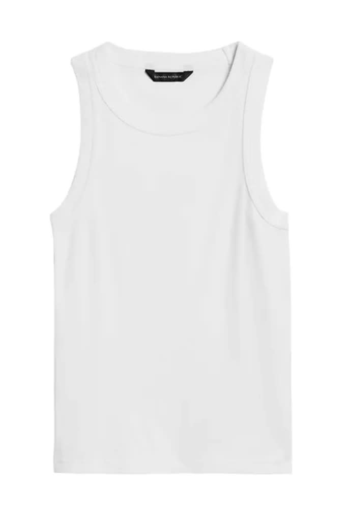 banana republic, white tank, white tank trend