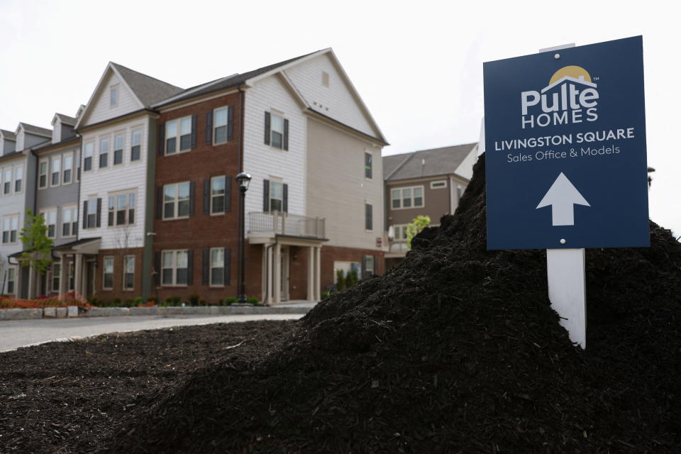 Houses are seen in Livingston Square, a construction of the PulteGroup, in Livingston, New Jersey, U.S., May 23, 2022. REUTERS/Andrew Kelly