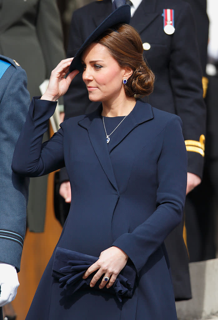 Les plus beaux looks de grossesse de Kate Middleton