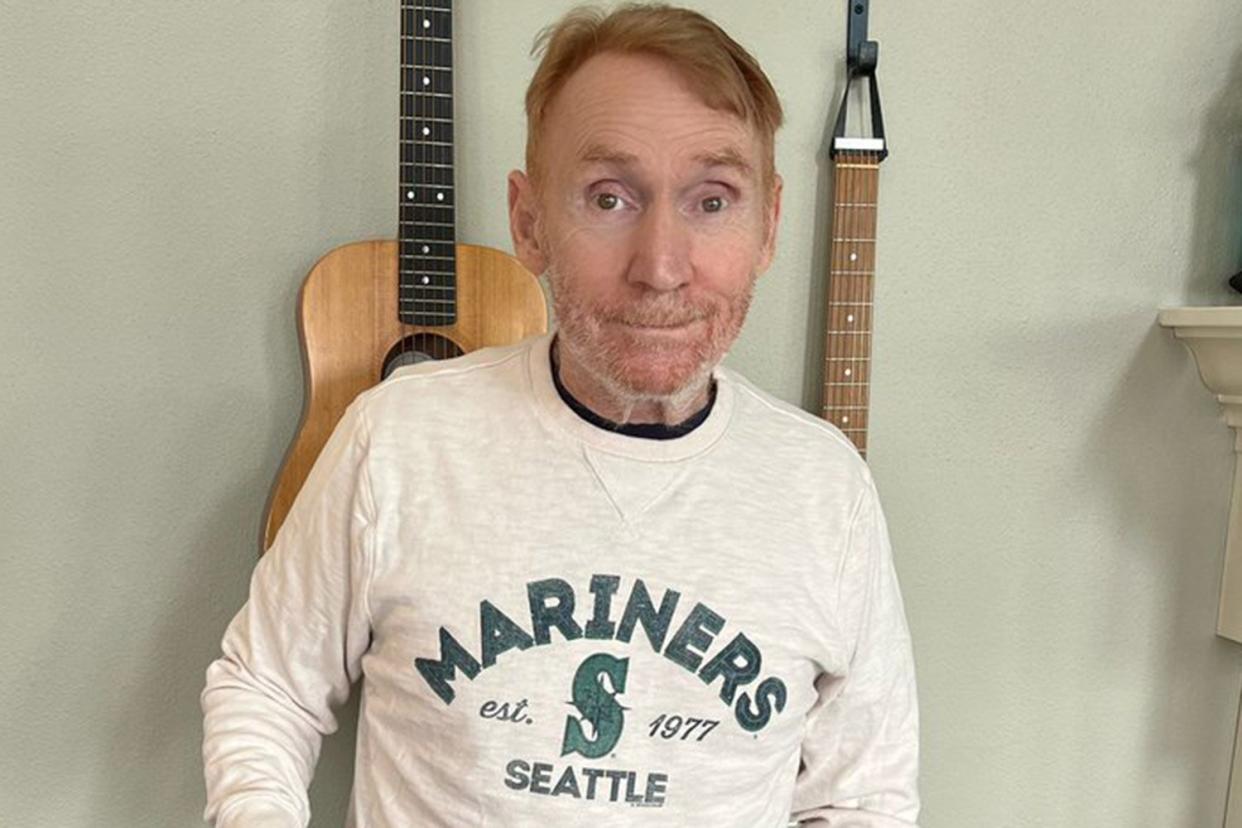 https://twitter.com/TheDoochMan/status/1520100277705076736?s=20&amp;t=Cxrj916W_LLLkIYRTjOMcA — Danny Bonaduce Takes Medical Leave from Radio Show as He Seeks Diagnosis for Mystery Illness