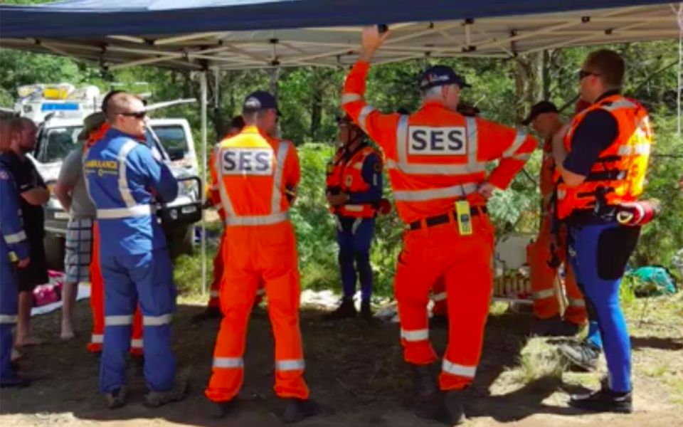 A briefing at Bendethera. Source: NSW SES