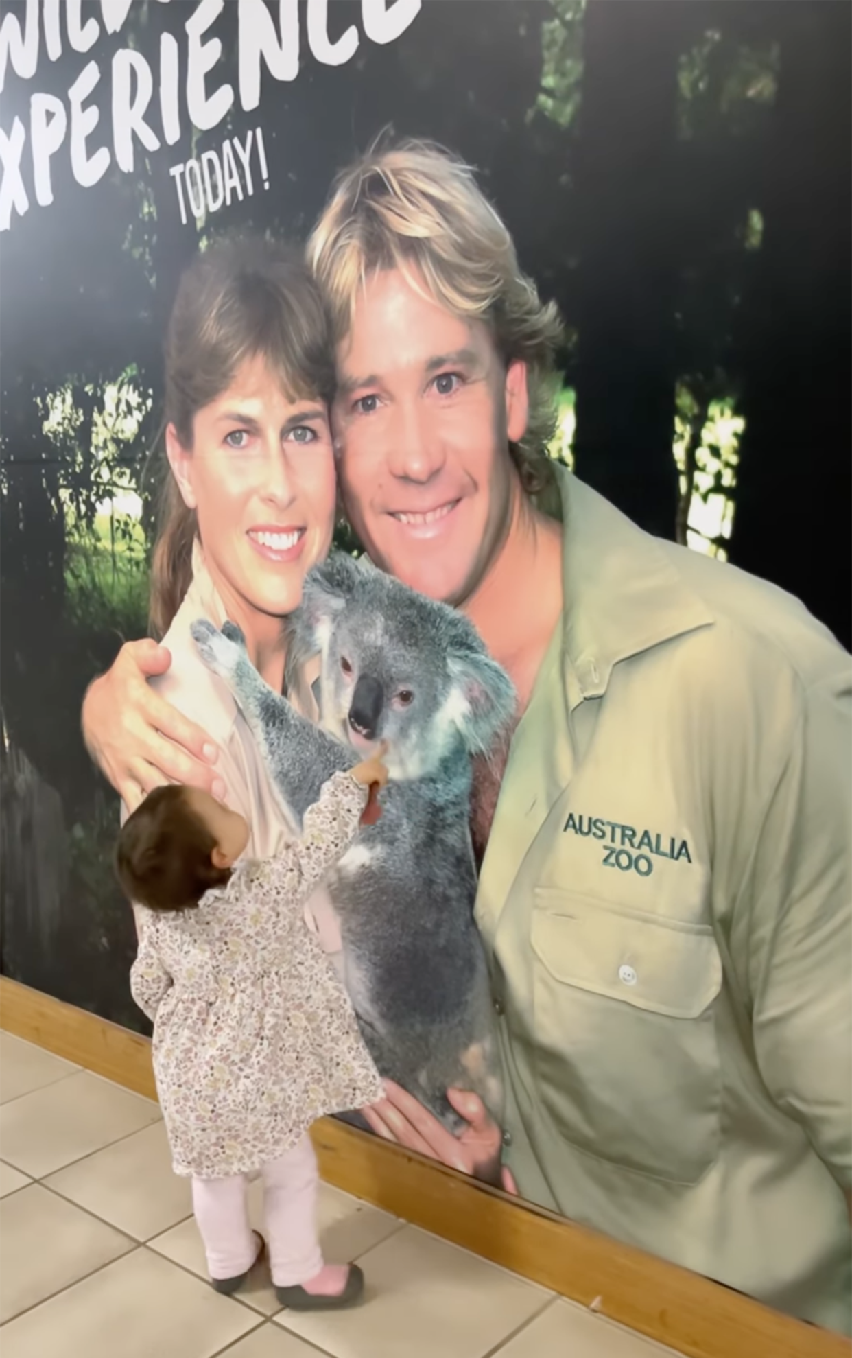 Grace Warrior, 1, points to Grandpa Crocodile during a zoo walk with mom, Bindi Irwin. (@bindisueirwin via Instagram)